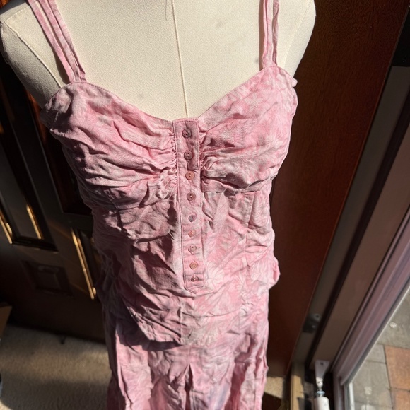 Tommy Bahama Skirt Set - Picture 2 of 4